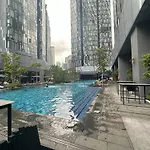Star Residences Klcc By Verve